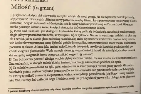Fragment "Miłość" Anny Kamińskiej. Pieśń nad Pieśniami jako dialog kochanków, opis miłości silnej jak śmierć, nie do ugaszenia.
