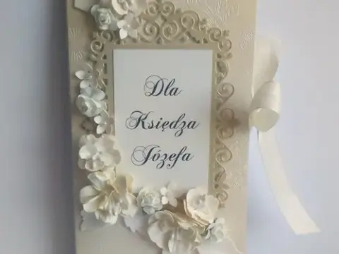 Jak podziękować księdzu odchodzącemu z parafii? Wzory i porady na szczere podziękowania