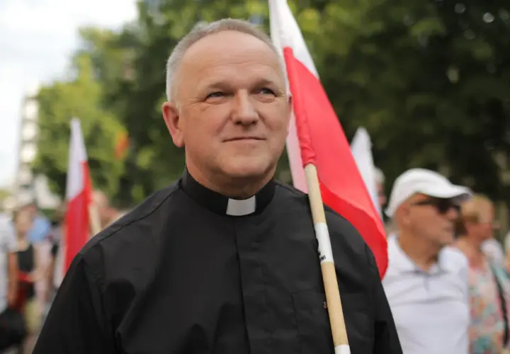 Kiedy ksiądz przechodzi na emeryturę? Wszystko, co musisz wiedzieć o wieku i przepisach