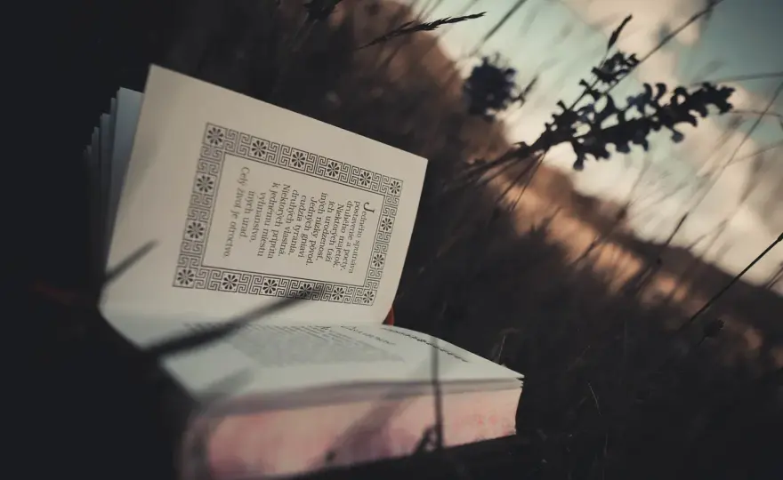 Modlitwa uwielbienia - Jak zacząć bez sztuczności?