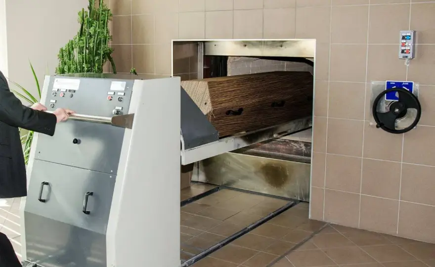 Czy kremacja boli? Jak przebiega spopielenie zmarłego
