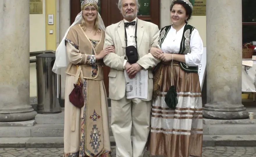 Ormianie w Polsce - historia, wiara i dwie tradycje. Poznaj ich losy!